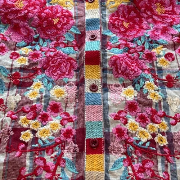 NWT Savanna Jane Blue and Red Plaid Shirt Small - Picture 7 of 7